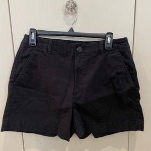 Loft black shorts with pockets and button.